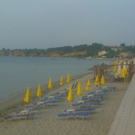 Hotel Achillion Makrygialos Buitenkant foto