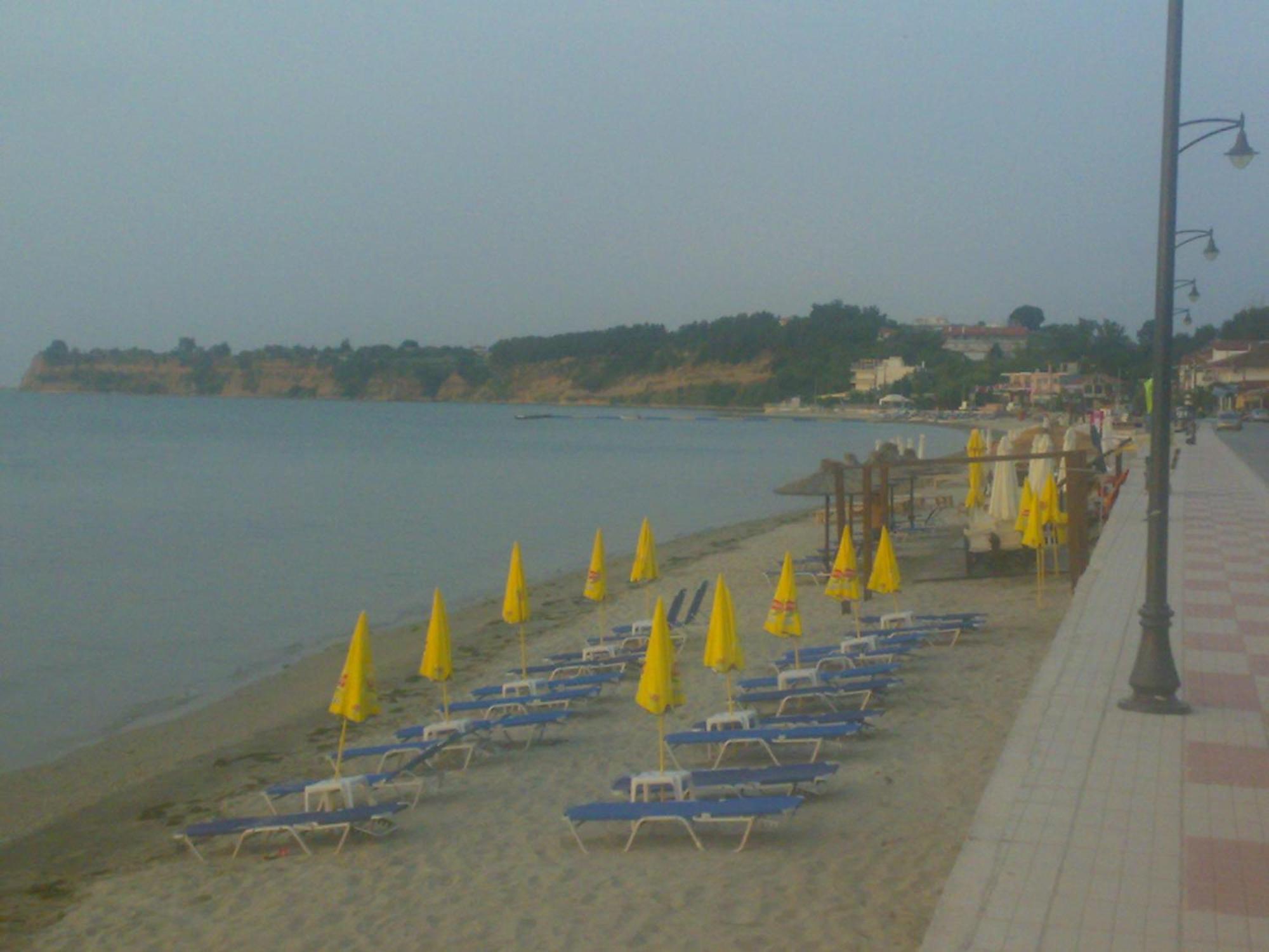 Hotel Achillion Makrygialos Buitenkant foto